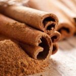 Beneficios basados en la ciencia de la canela (té, polvo) + efectos secundarios